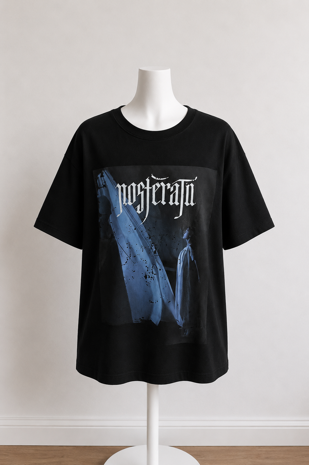T-shirt "Nosferatu" 🧛‍♀️